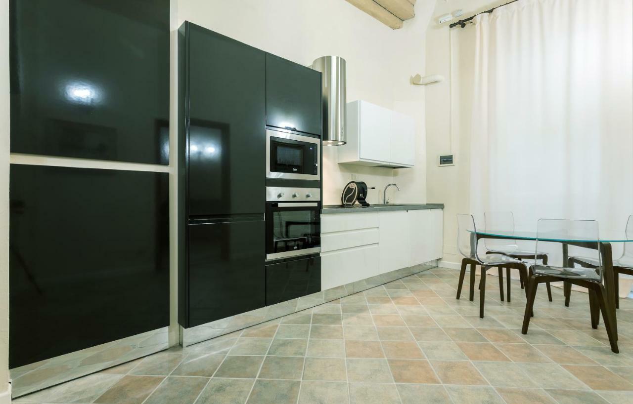 Duomo 2 Bedroom Apartment فلورنس المظهر الخارجي الصورة